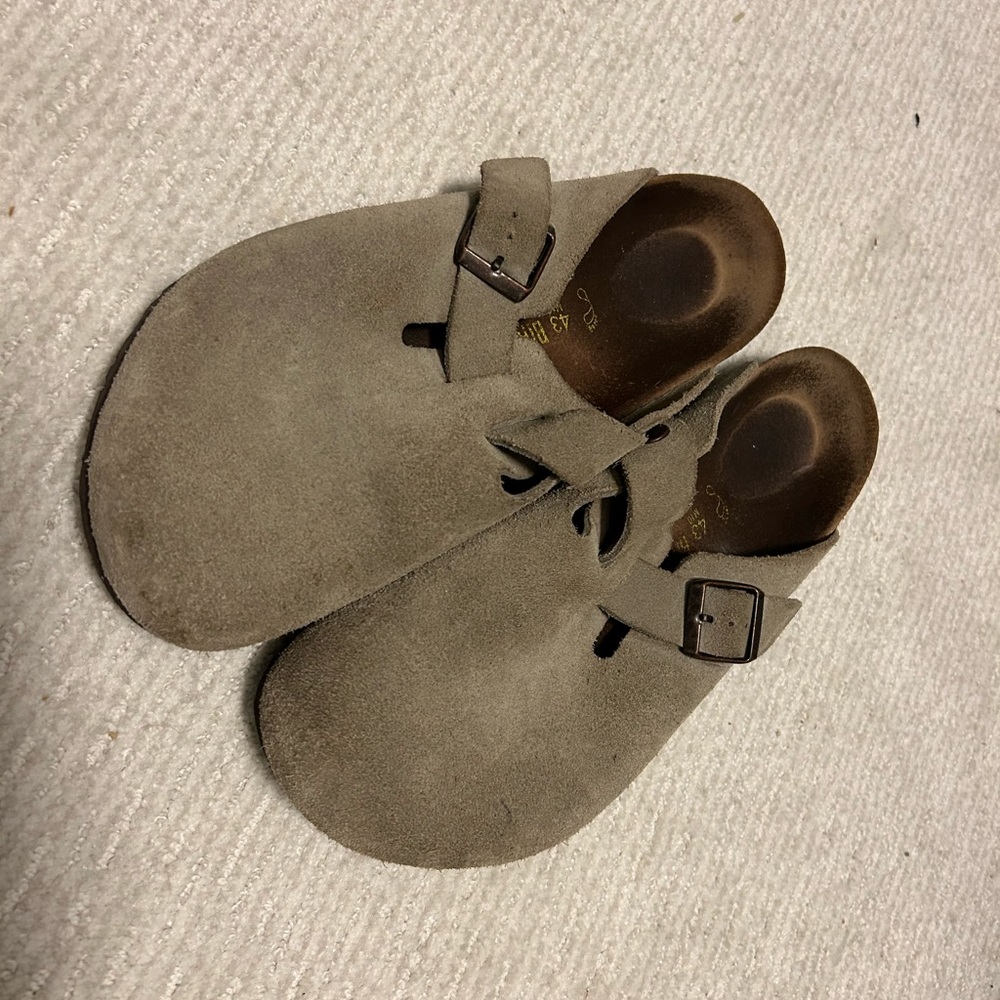 Men’s Birkenstock Clogs